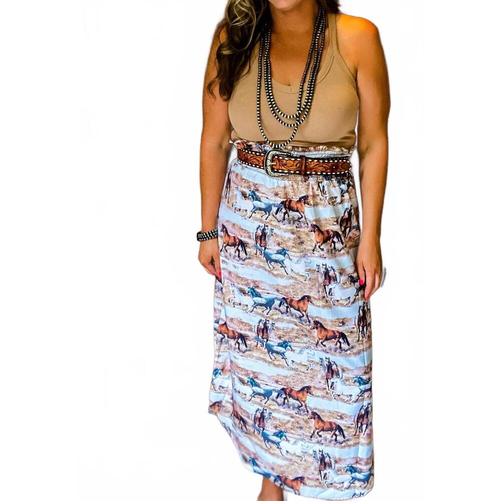 NEW AVERY APPAREL wild horses skirt in beige